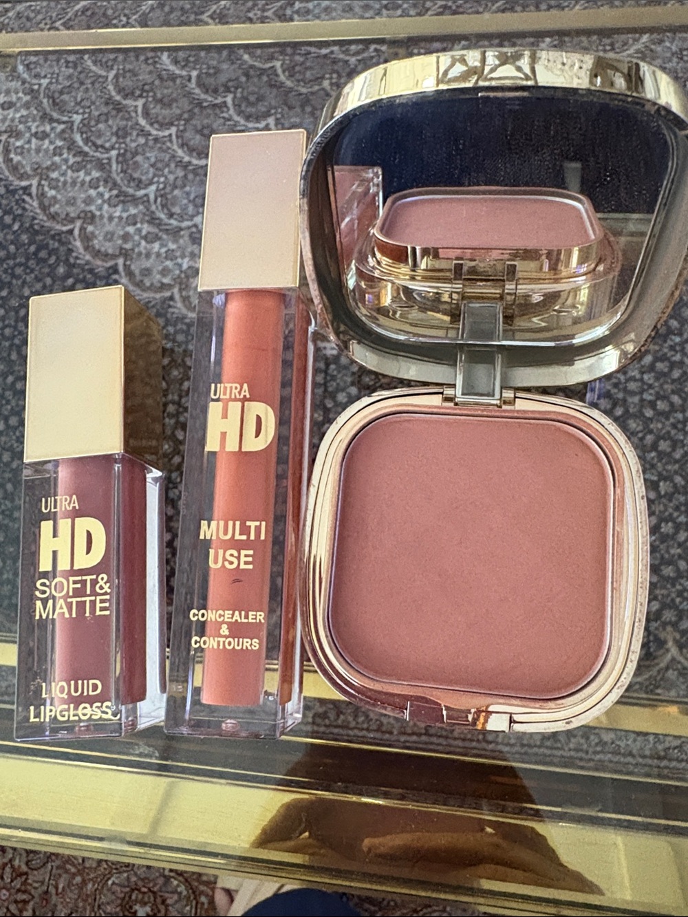 Soft & Matte Liquid Lipgloss and Multi-Use Concealer in Rose